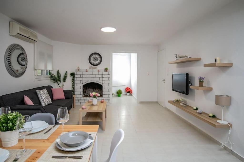 Home Sweet Home Ierapetra  Bagian luar foto